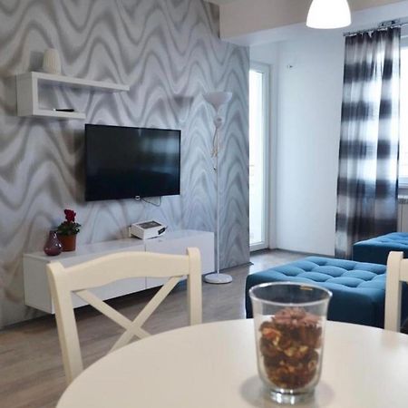 Modern And Cozy Apartment In The City Center Skopje Eksteriør bilde